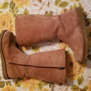 Light Brown SUADE UGGs,Size 9 US TALL, Worn Little